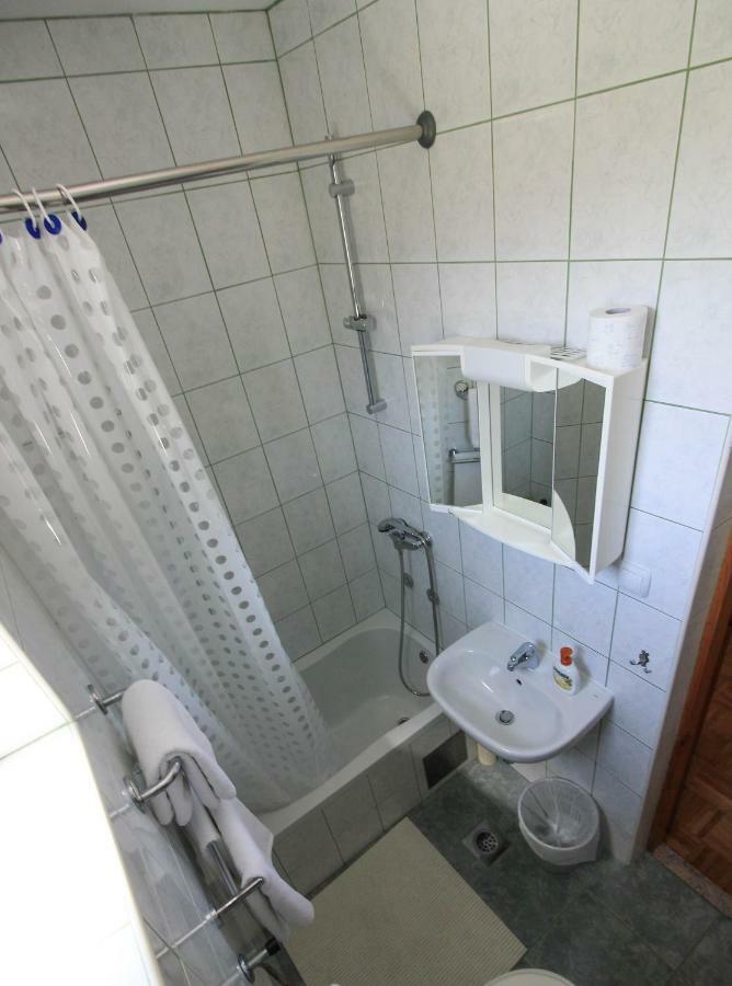 Hotel House Milan à Rastovača Extérieur photo